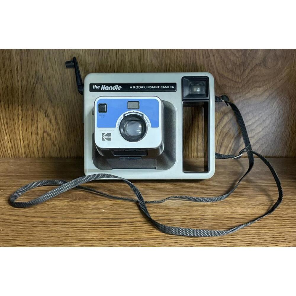 KODAK INSTANT CAMERA-THE HANDLE-COOL VINTAGE 1970s  Untested
